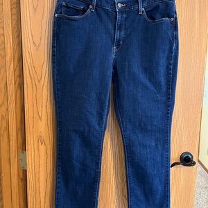 Levi Strauss Sz 14 (35 X 28.5) Classic Women’s Blue Jeans  Straight Leg